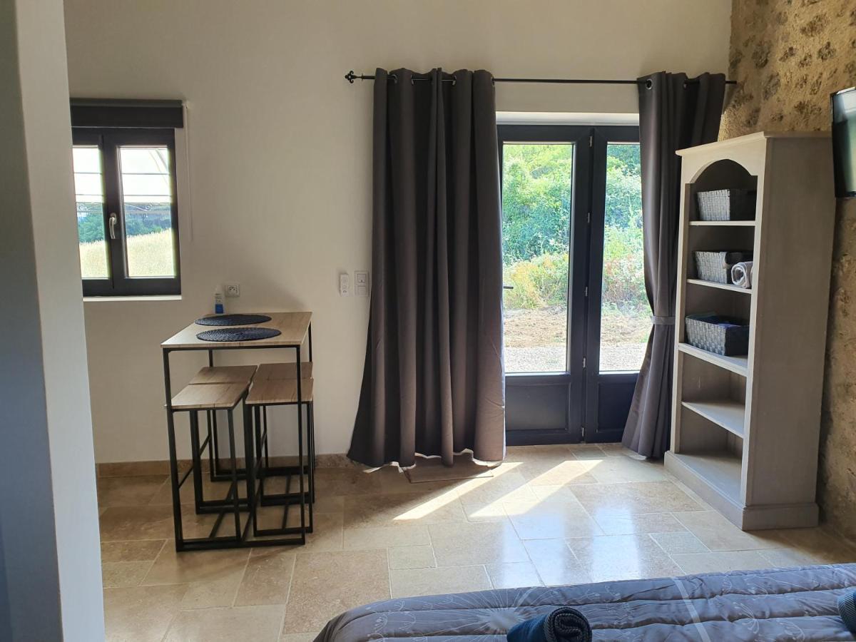Bastide Bellugue Maison D'Hotes Reseau Bienvenue A La Ferme A 3 Minutes De Lourmarin Cadenet Exterior photo