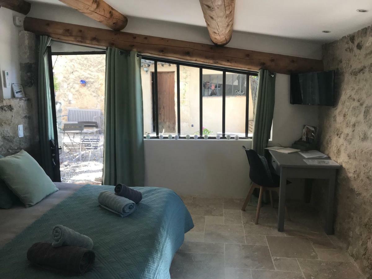 Bastide Bellugue Maison D'Hotes Reseau Bienvenue A La Ferme A 3 Minutes De Lourmarin Cadenet Exterior photo